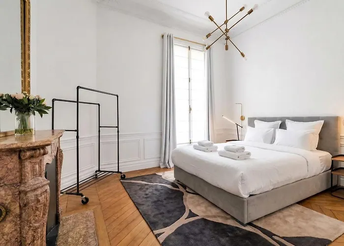 2 Bedroom Musee Du Louvre Bouloi アパート