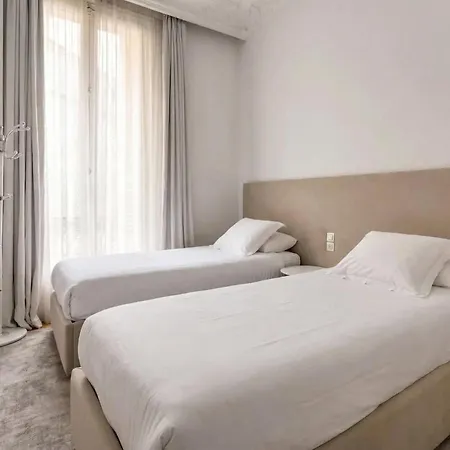 2 Bedroom Musee Du Louvre Bouloi アパート *