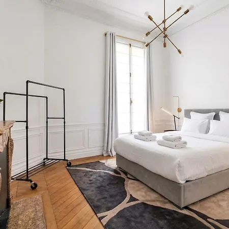 2 Bedroom Musee Du Louvre Bouloi アパート